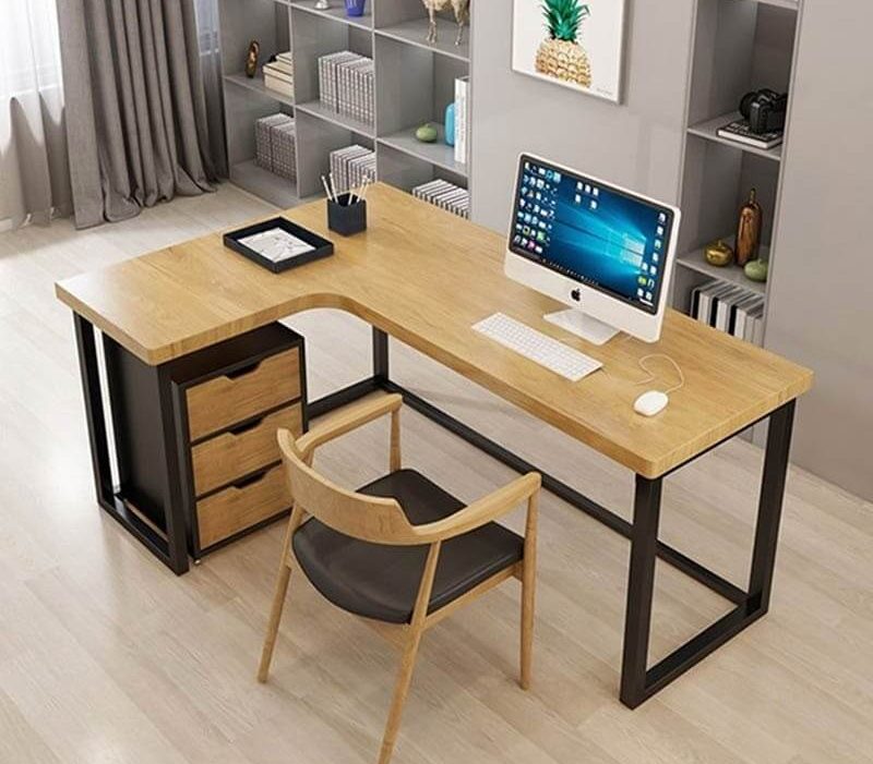 Bàn làm việc khung sắt