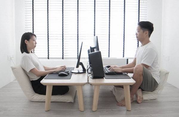 Bàn ngồi bệt có thiết kế đẹp, hợp xu hướng