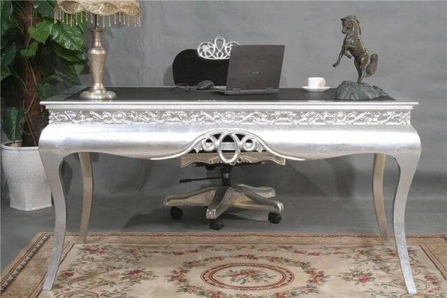 Bàn làm việc tân cổ điển