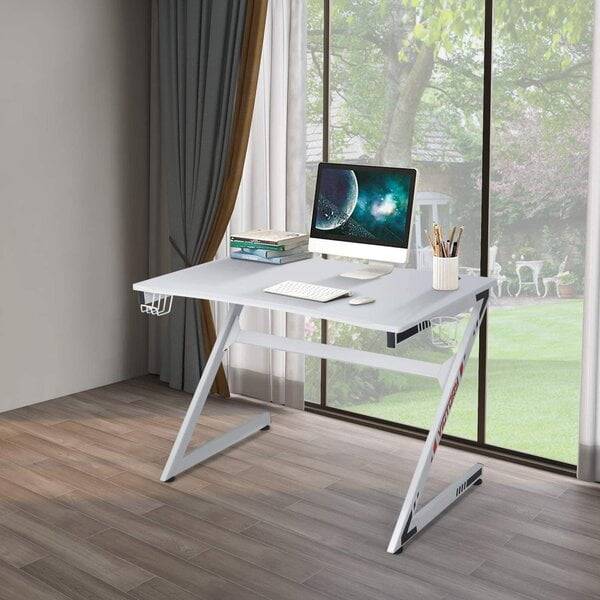 Các chất liệu sản xuất bàn làm việc chữ Z