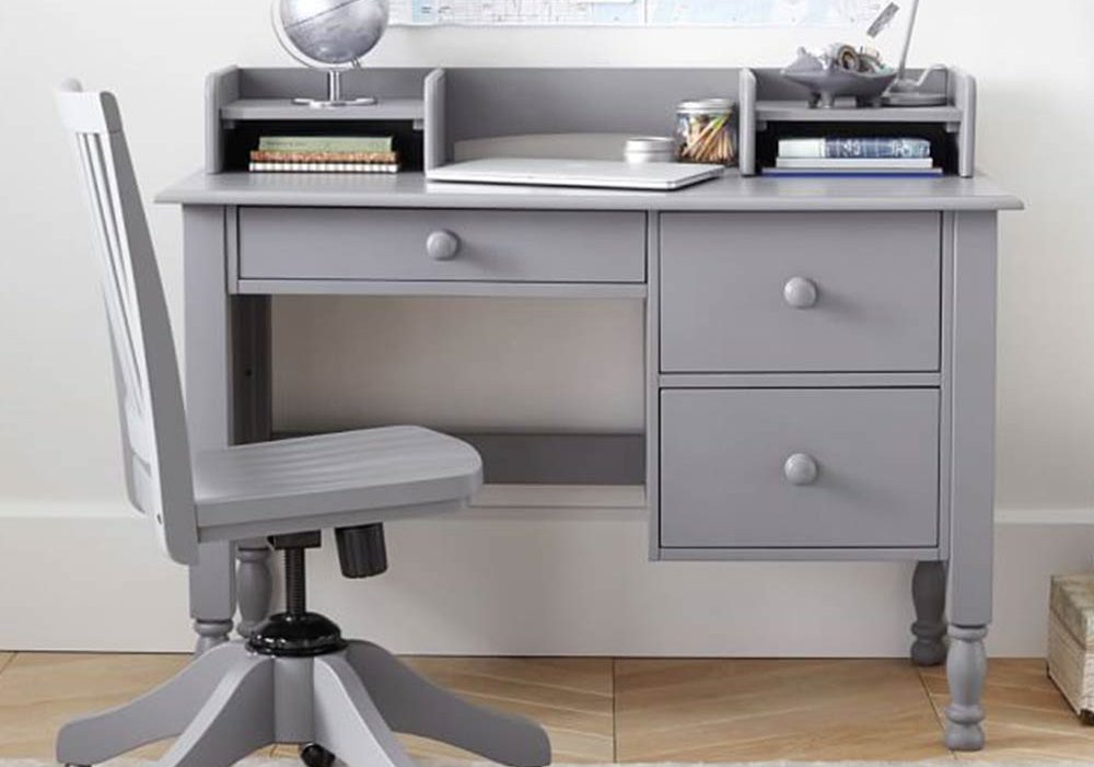 8 thiết kế bàn làm việc có hộc tủ ấn tượng đa phong cách